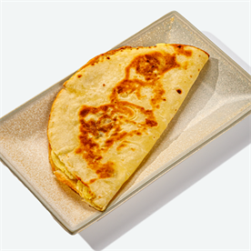 {{photo.Alt || photo.Description || 'Кыстыбый с картофельным пюре 1 шт.'}}